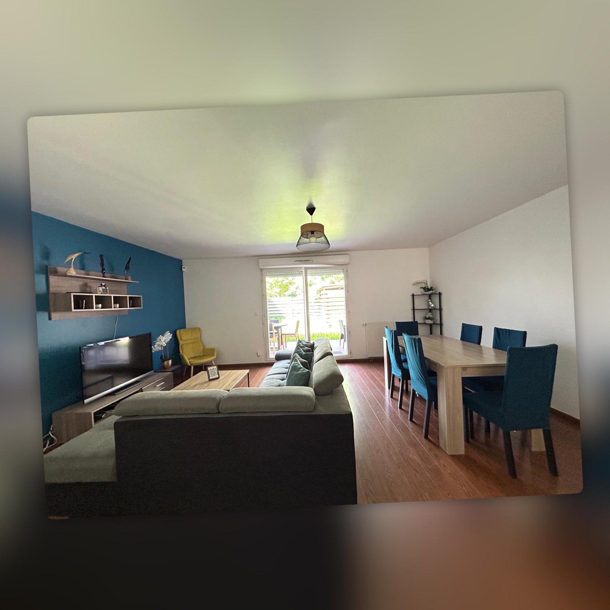 Le Duplex Chessy - 15Min From Disneyland - 2 Private Parkings - Garden - Kingsize & Queensize Bed - Supermarket Behind The House Exterior photo